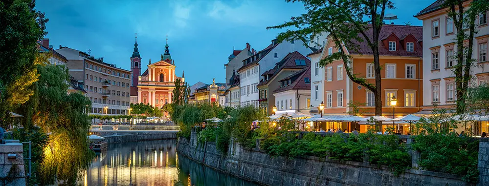 Ljubljana (LJU) - Prishtina (PRN)