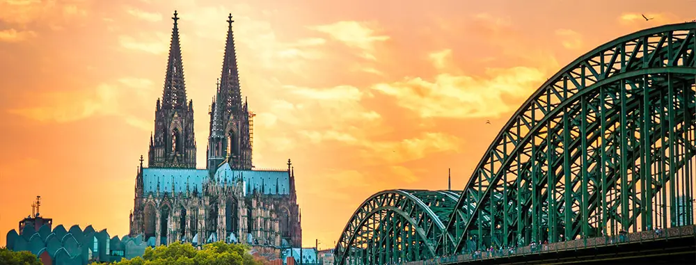 Prishtina (PRN) - Köln/Bonn (CGN)